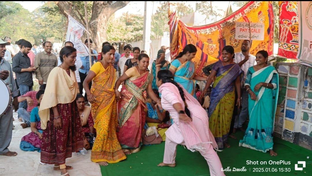 Samagra Shiksha Strike: 28 Days of Unique Protests
