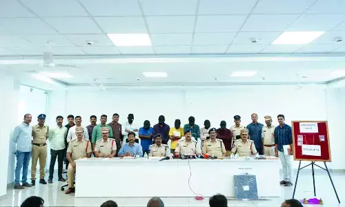 Gang of cyber criminals who made 2 crores through online Dhani loan apps busted