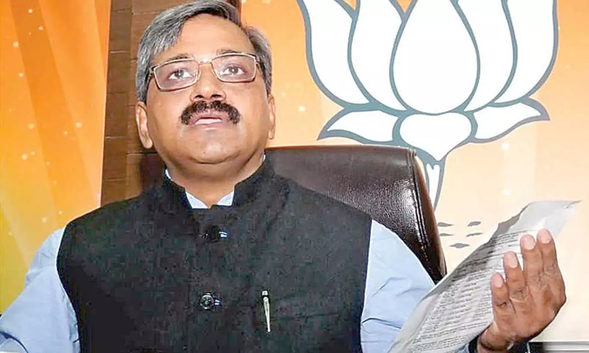 Delhi wants freedom from miserable governance: Satish