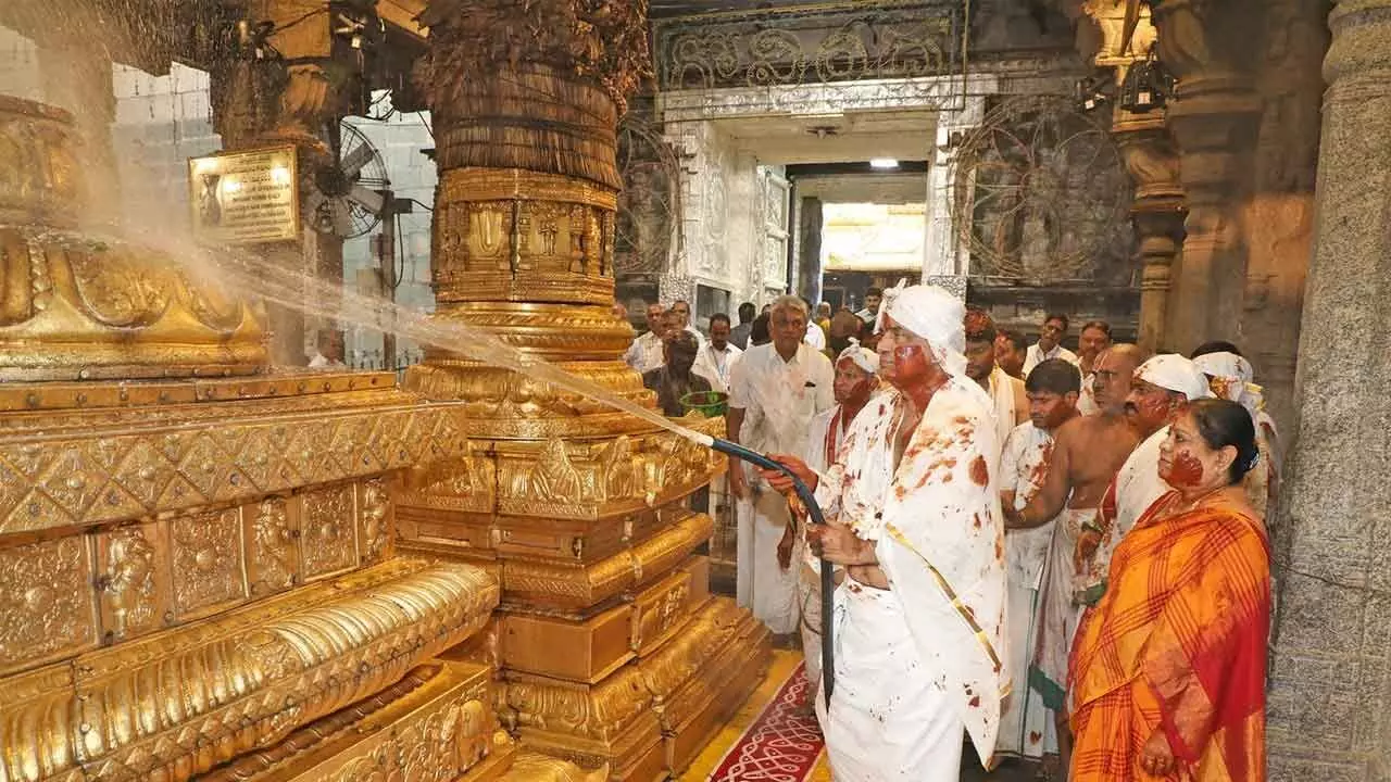 Koil Alwar Tirumanjanam performed ahead of Vaikunta Ekadasi