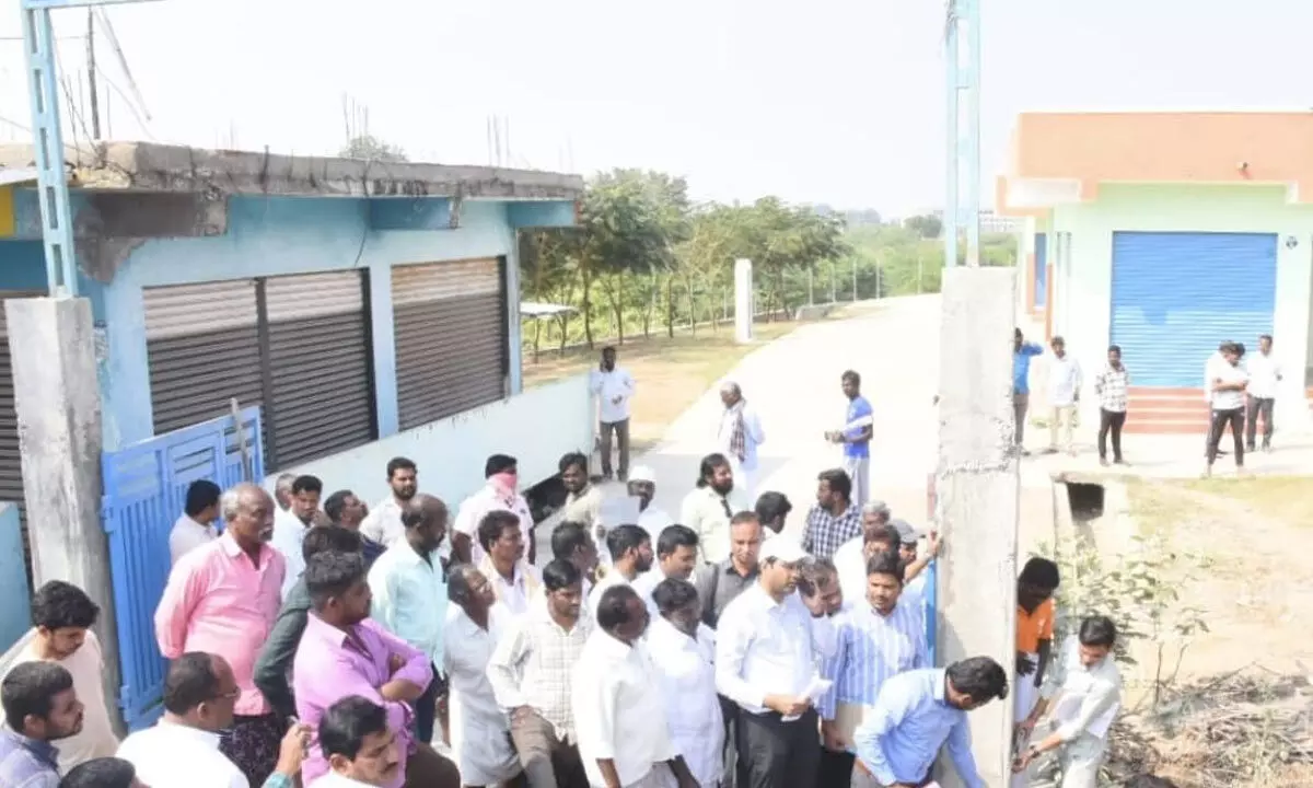 District Collector Directs Swift Completion of Pending Development Works in Aija Municipality