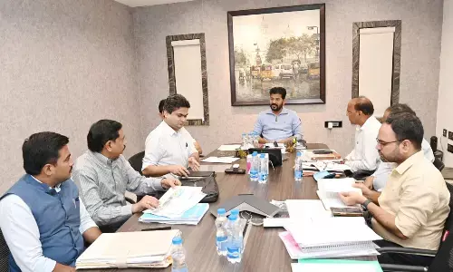 Finalise DPRs for new metro rail networks soon: CM to officials