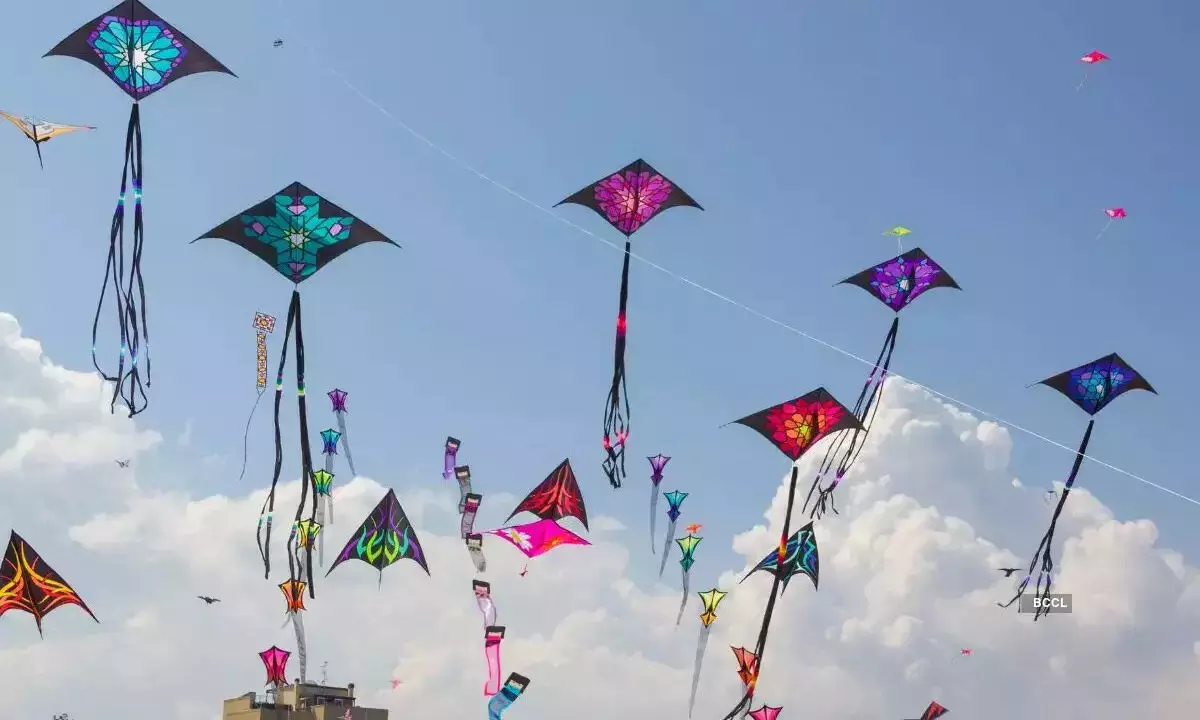 Common Kite Flying Challenges During Makar Sankranti 2025: How to Overcome Them