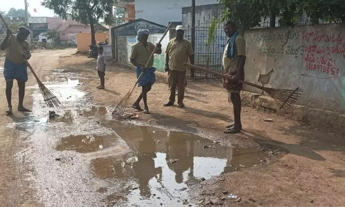 Sanitation Workers Struggle Without Salaries for Four Months in Jallapuram, Appeal for Basic Necessities