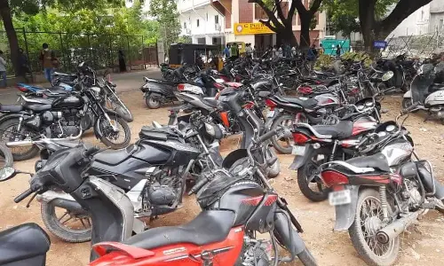 Cops to auction 1,087 unclaimed vehicles