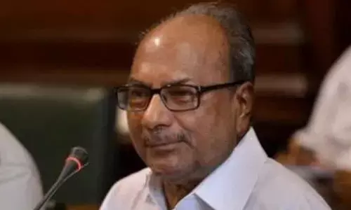 Antony asks Cong leaders to concentrate on Kerala local body polls, not on next CM