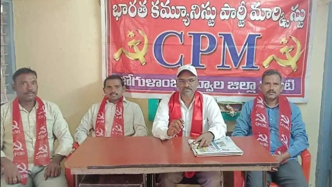 CPM demands Rs 15k Rythu Bharosa aid