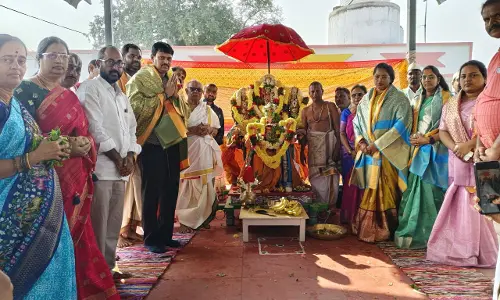 Devotees flock to temples in Nagar Kurnool district on Vaikunta Ekadashi