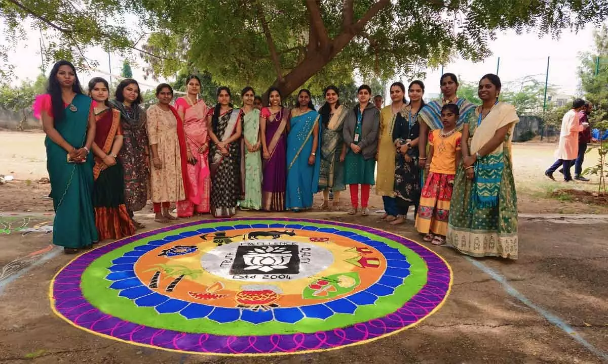 Makara -Mahotsav (Sankranti Sambaralu) and National youth day celebrations at Sphoorthy Engineering college