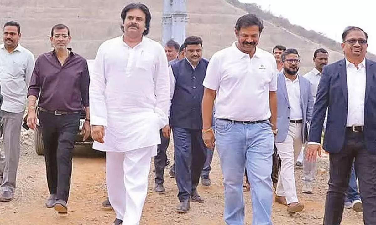 Pawan Kalyan impressed with Greenko renewable project