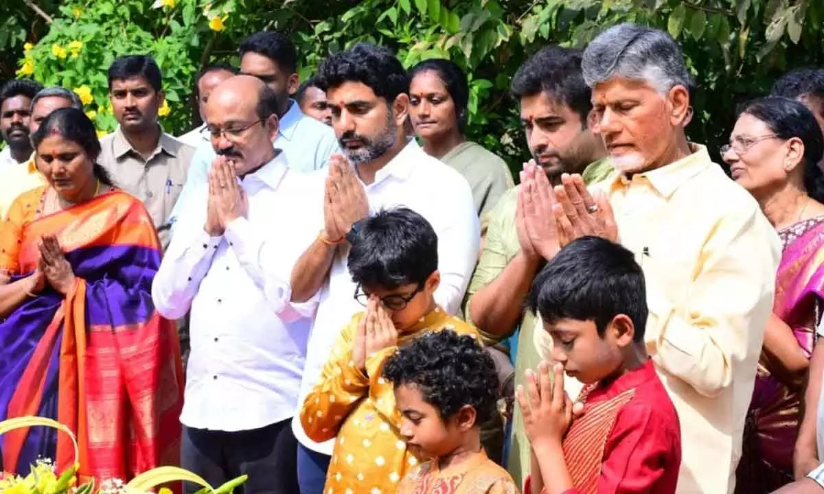 Chandrababu heads to hometown Naravari palle to celebrate Sankranti