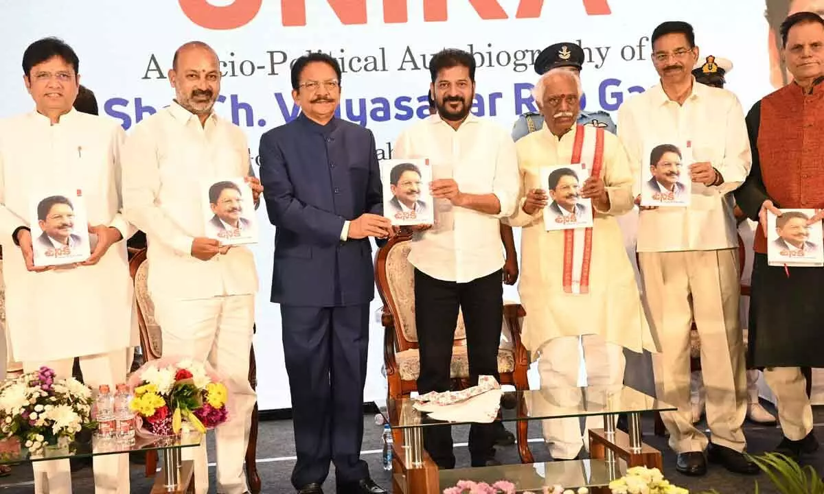 CM calls for unified efforts to boost Telangana growth