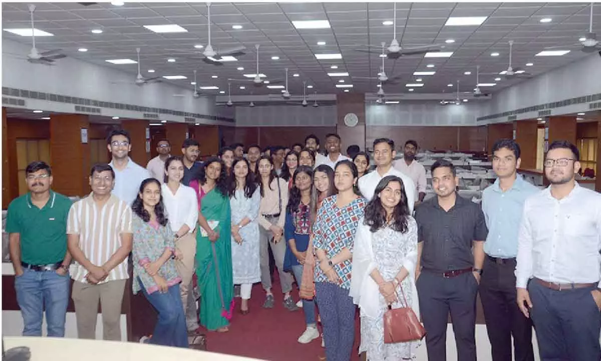 42 trainee IAS officers visit GVMC