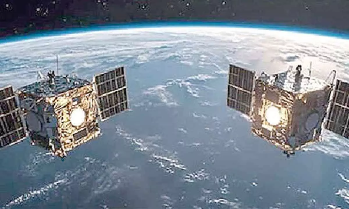 Satellites reach 3m in key docking test