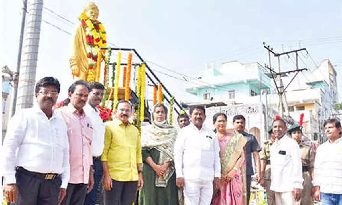 Swami Vivekananda’s birth anniversary celebrated