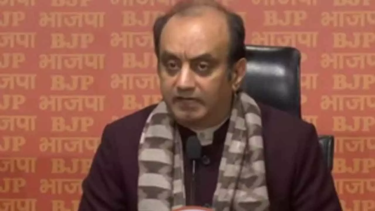 Anarchy: BJP on AAP govt not tabling CAG report in House Anarchy: BJP on AAP govt not tabling CAG report in House