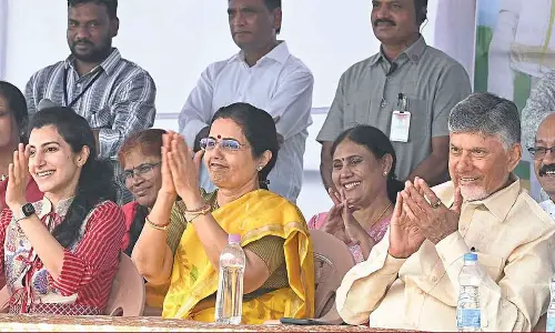 Naravaripalle celebrates Sankranti with festive fervour