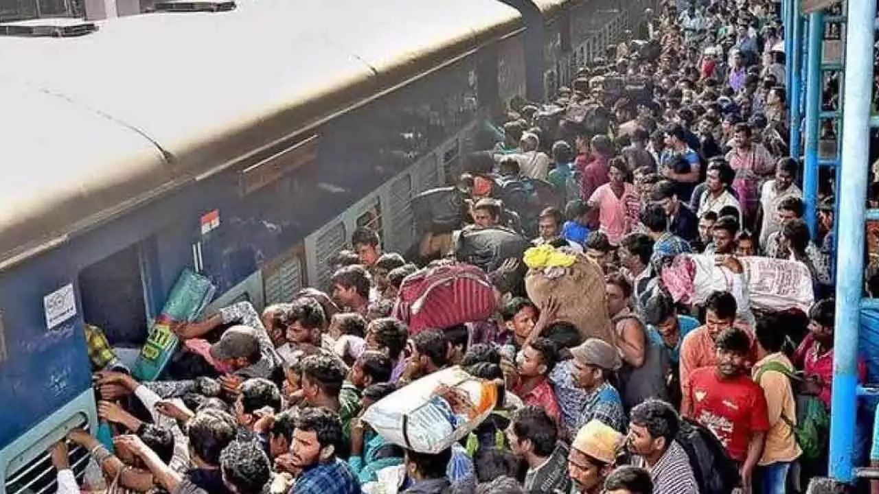 Bus, railway stations witness rush as people return to work places