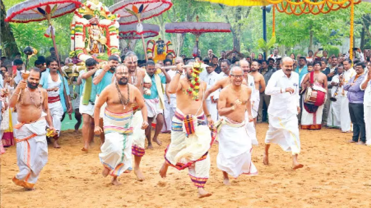 Paruveta Utsavam conducted in a grand manner at Tirumala