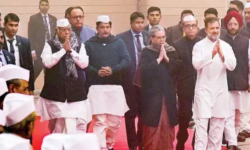 Cong fighting BJP, RSS, Indian state itself: Rahul