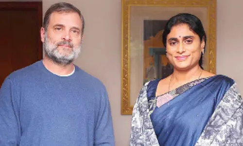 Sharmila likens AICC HQ to Congress party museum