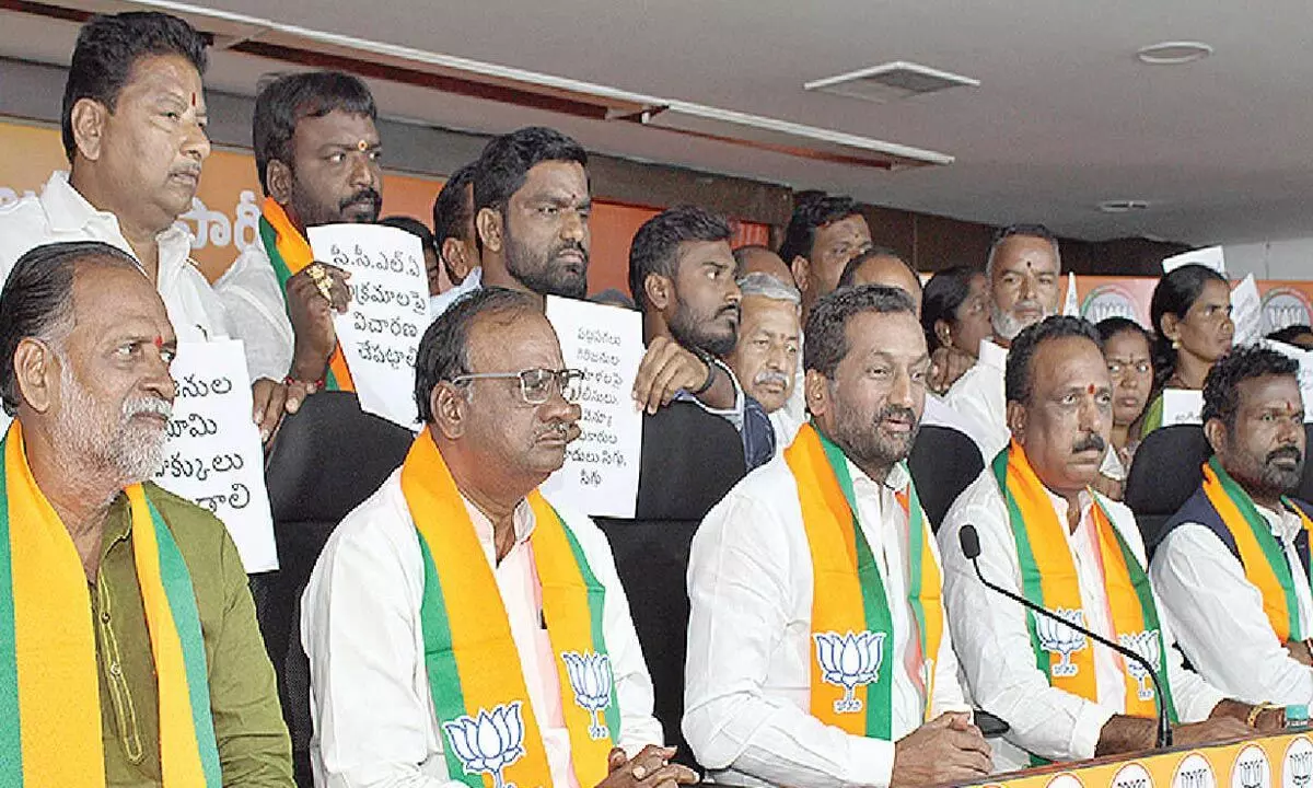 Medak police burning midnight oil aiding land grab: BJP MP