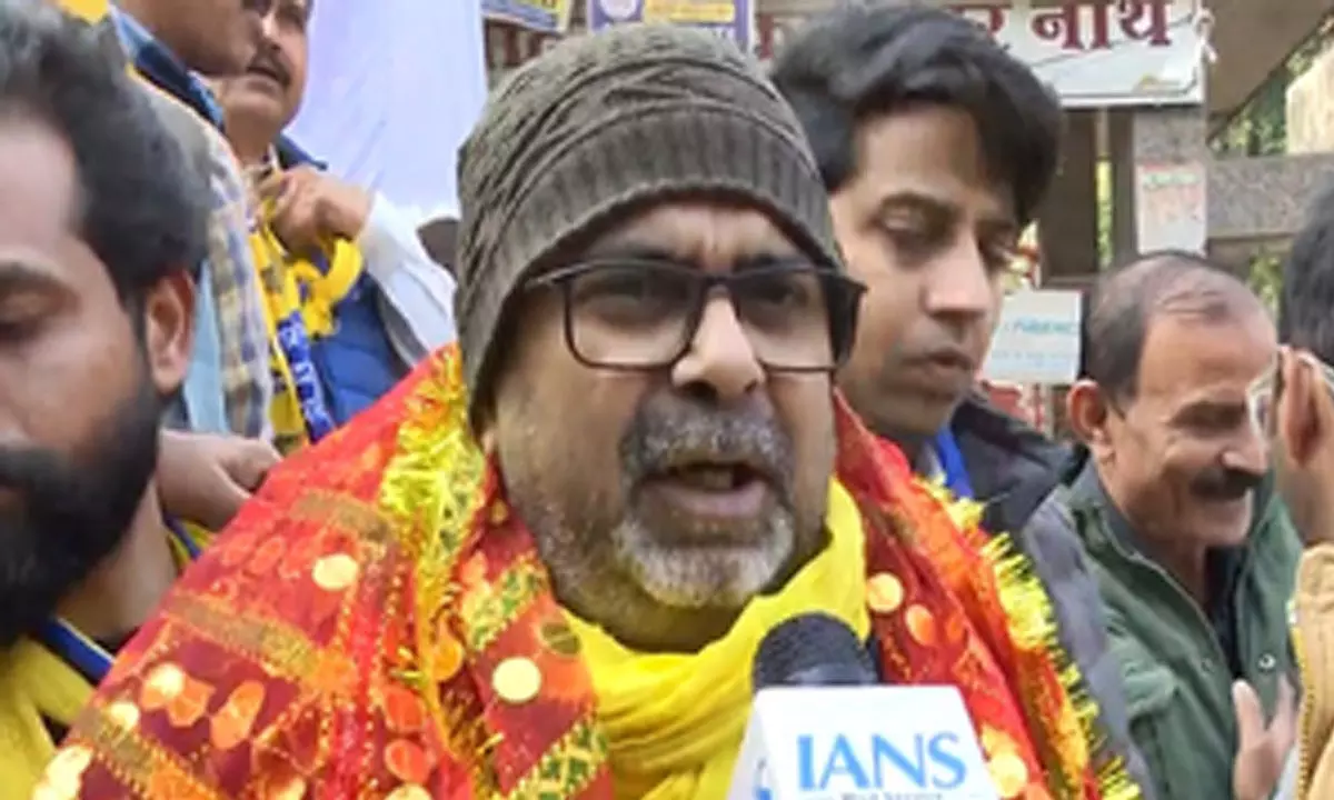 Delhi polls: Avadh Ojha files nomination; makes Sampada retort to AAPda jibe Delhi polls: Avadh Ojha files nomination; makes Sampada retort to AAPda jibe