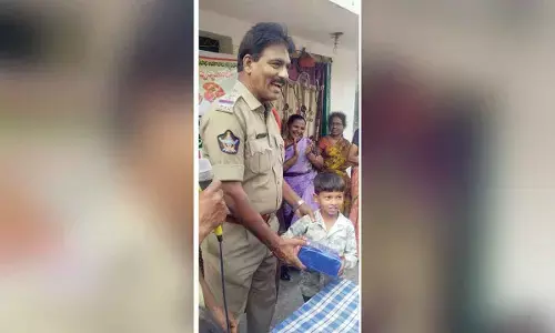 Eluru: Prizes distributed to winners of Sankranti competitions