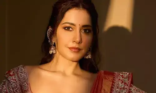 Raashii Khanna’s captivating presence