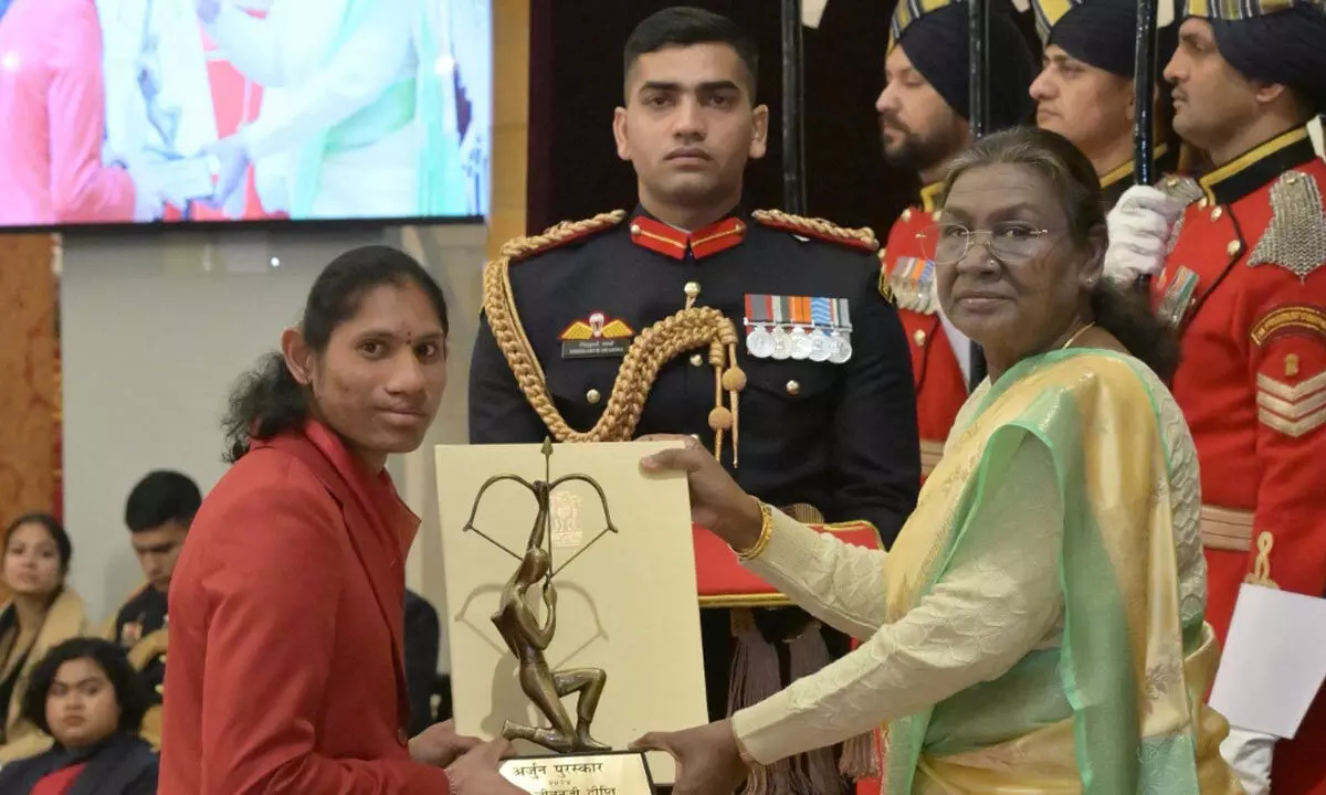 Para Olympian Deepti Jeevanji Receives Arjuna Award, CM Revanth Reddy Congratulates Her