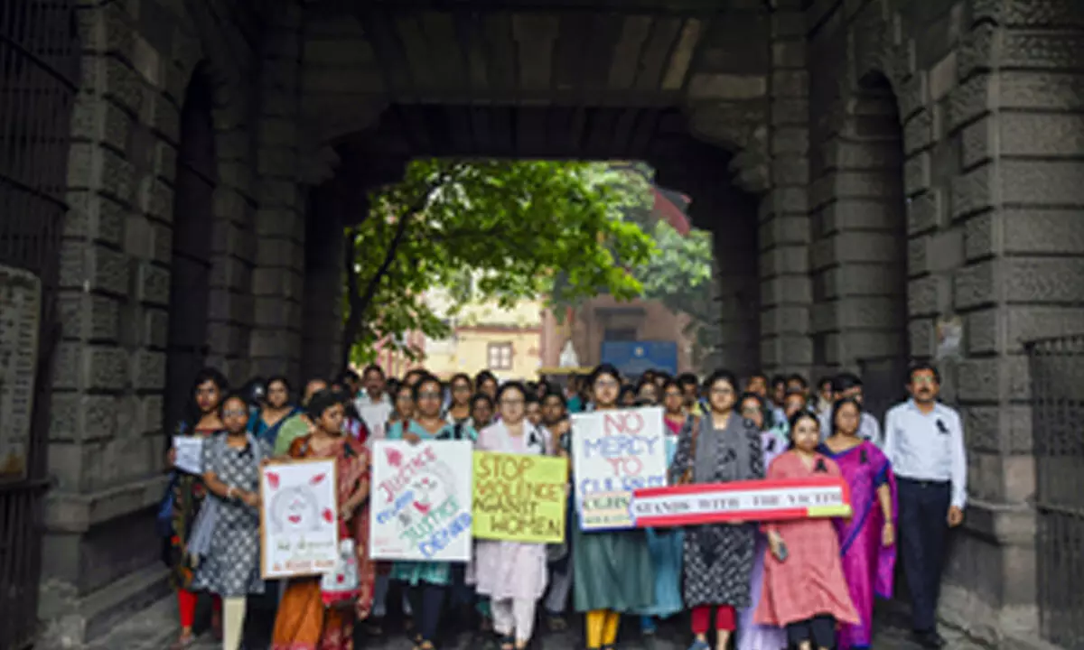 RG Kar verdict: Tight security in Kolkata court; parents appeal to people not to end stir for justice RG Kar verdict: Tight security in Kolkata court; parents appeal to people not to end stir for justice