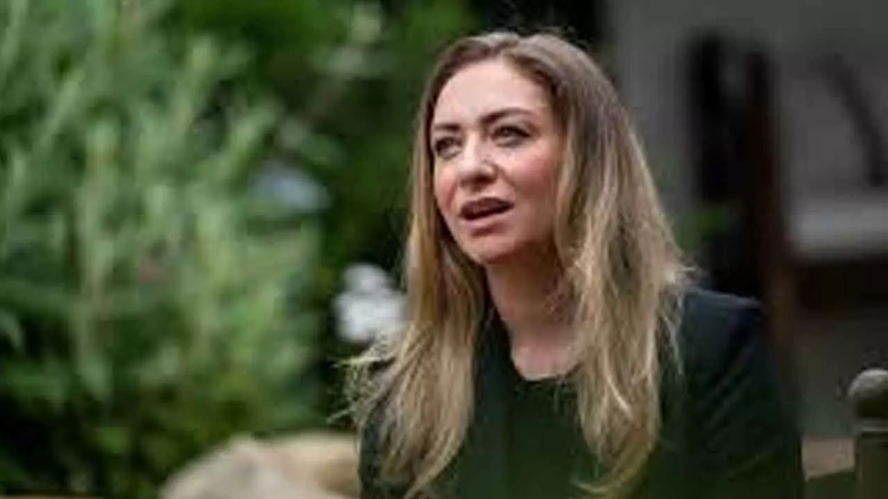 Whitney Wolfe Herd Returns as Bumble CEO Amid Challenges in the Dating App Market Whitney Wolfe Herd Returns as Bumble CEO Amid Challenges in the Dating App Market