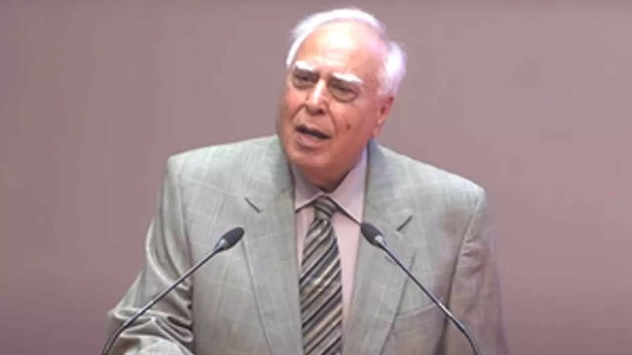 DMK legal wing meet: ‘One Nation, One Election’ will not benefit states, say Sibal, Quraishi DMK legal wing meet: ‘One Nation, One Election’ will not benefit states, say Sibal, Quraishi