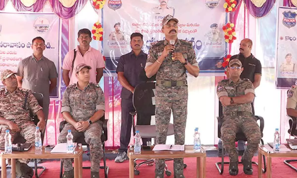 22 Maoist militia members surrender