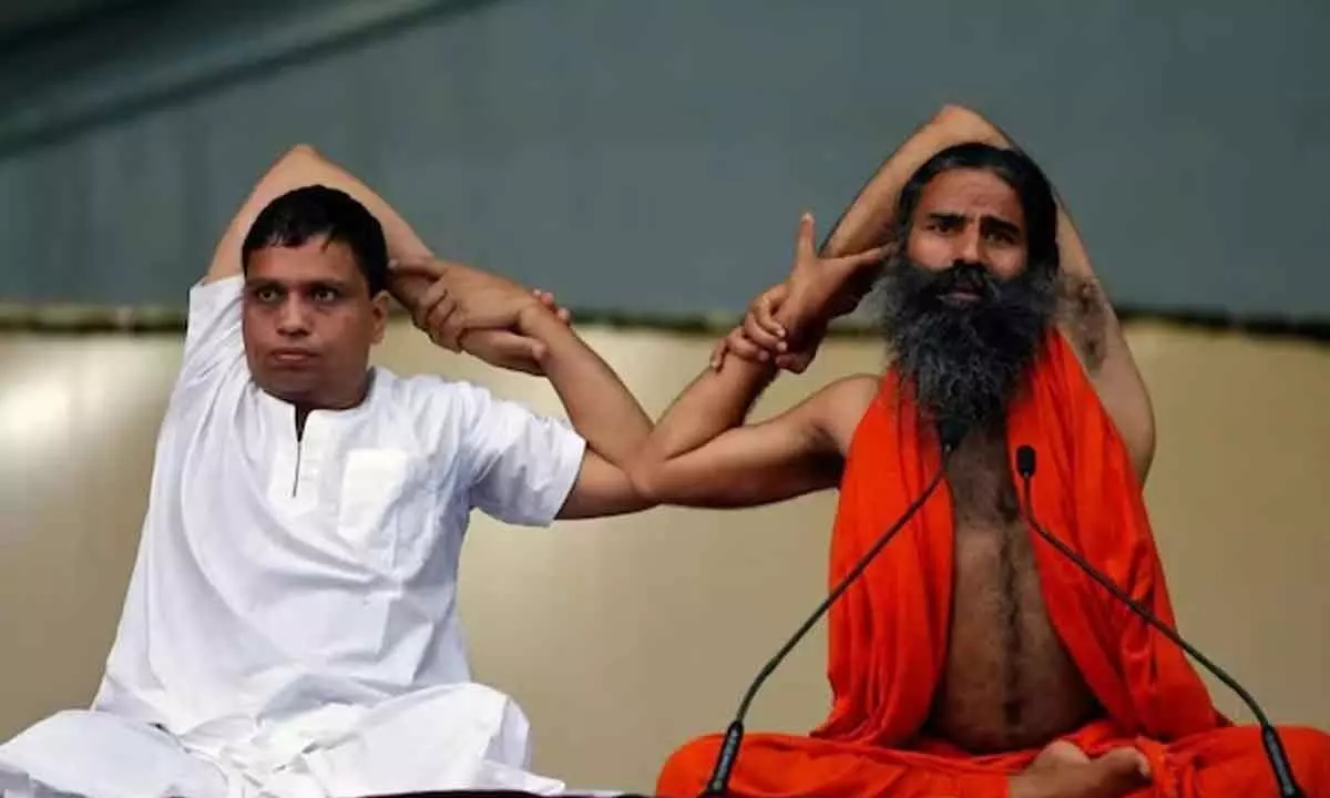 Kerala Court Issues Bailable Warrants Against Baba Ramdev, Acharya Balkrishna, And Divya Pharmacy