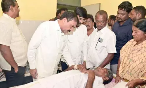 Attacks on YSRCP activists become more frequent: Kakani