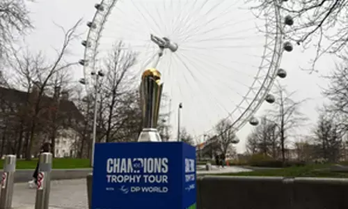Champions Trophy tour thrills cricket fans in England before arriving in India