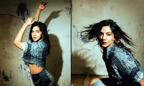 Madonna stuns with denim look