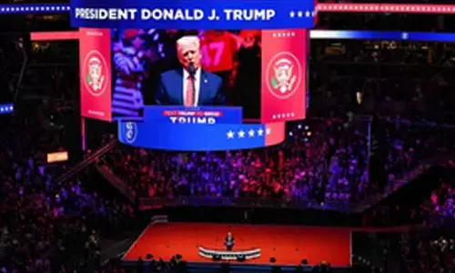 Washington DC seals off streets for Donald Trumps inauguration crowds