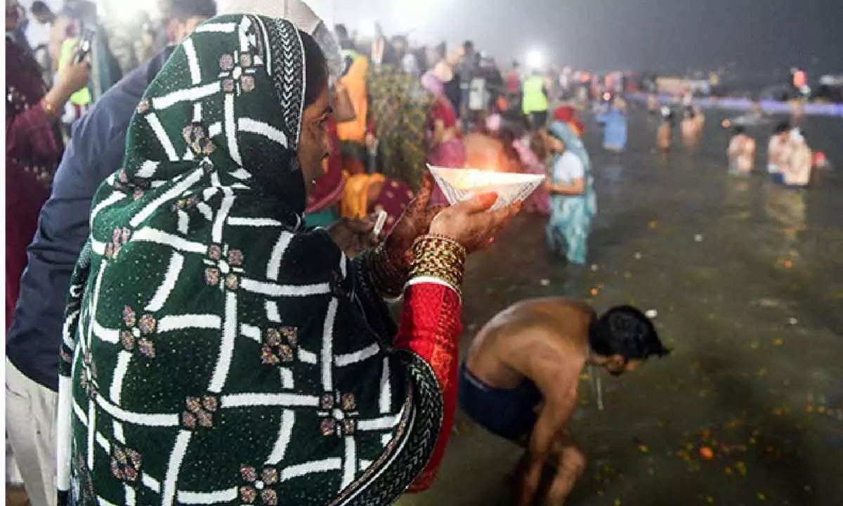 Over 2.27 mn pilgrims visit Mahakumbh on day 8 Over 2.27 mn pilgrims visit Mahakumbh on day 8