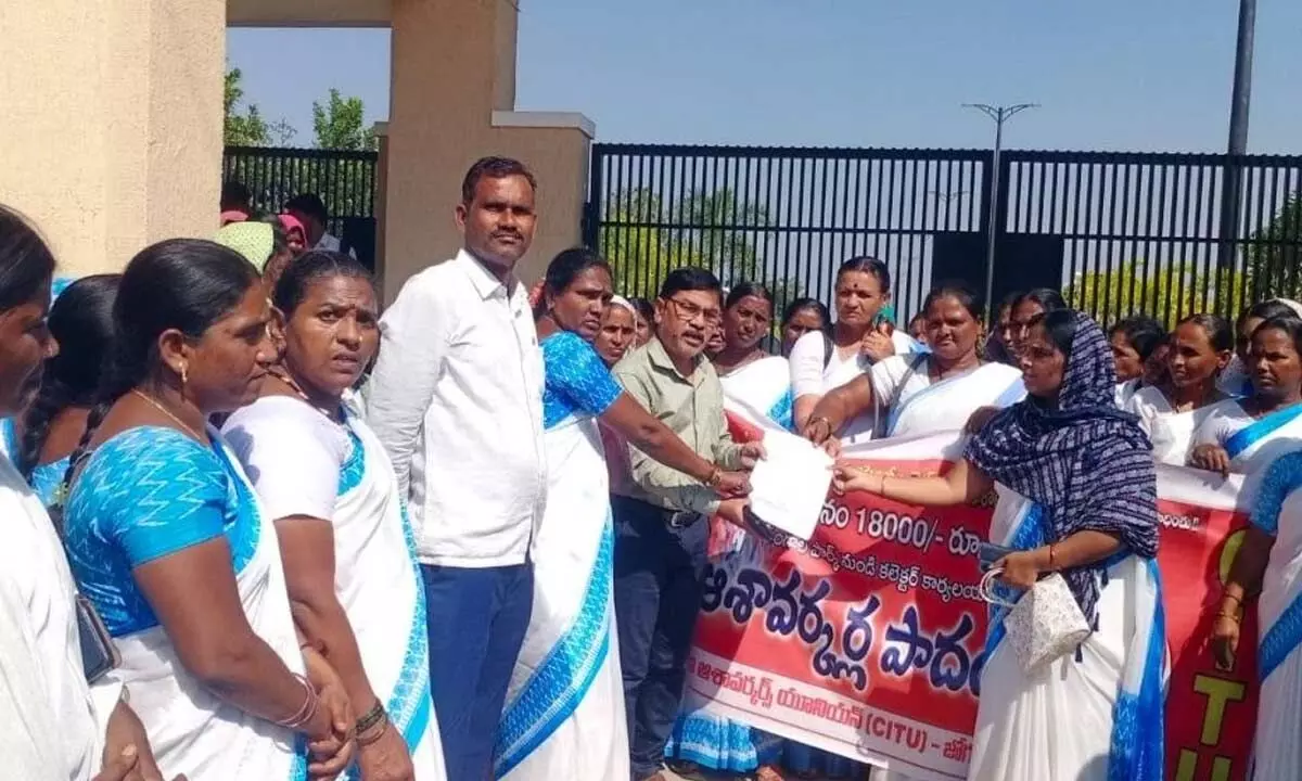 Demand ups for fixed salary for Asha workers