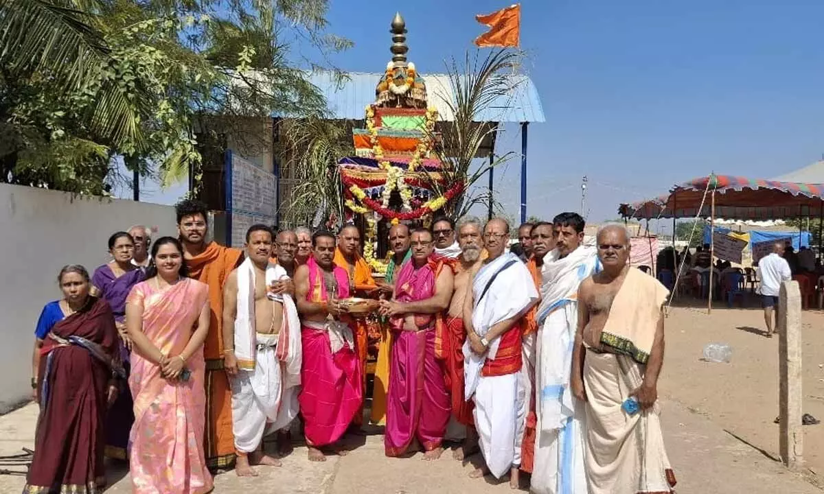 Sri Gopala Dasula Ratha Utsavam Celebrated with Grandeur in Uttanoor