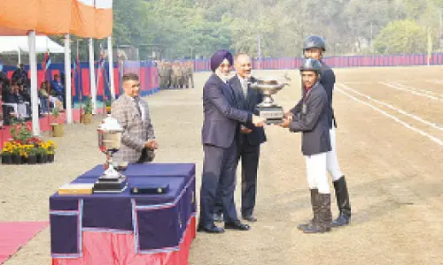 NCC Tirupati group cadets win laurels at Delhi camp