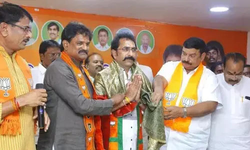 Parasurama takes charge as BJP Visakha parl dist president