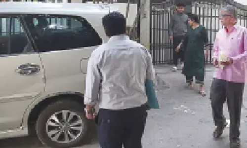 IT sleuths swoop down on houses of ‘Pushpa 2’ makers and Dil Raju