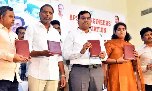 Minister Gottipati Ravi Kumar all praise for services of energy employees