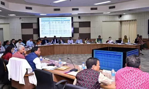 CM asks ministers to expedite people-oriented works