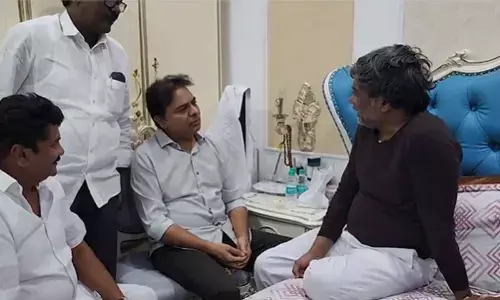 KTR Visits Former Minister Padma Raos Residence