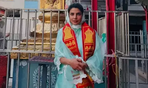 Priyanka Chopra’s Temple Visit Look: Ethereal in a Turquoise Blue Kurta Set