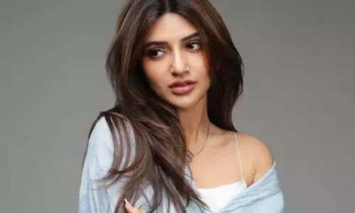 Sreeleela sets the internet ablaze with mood-filled pictures